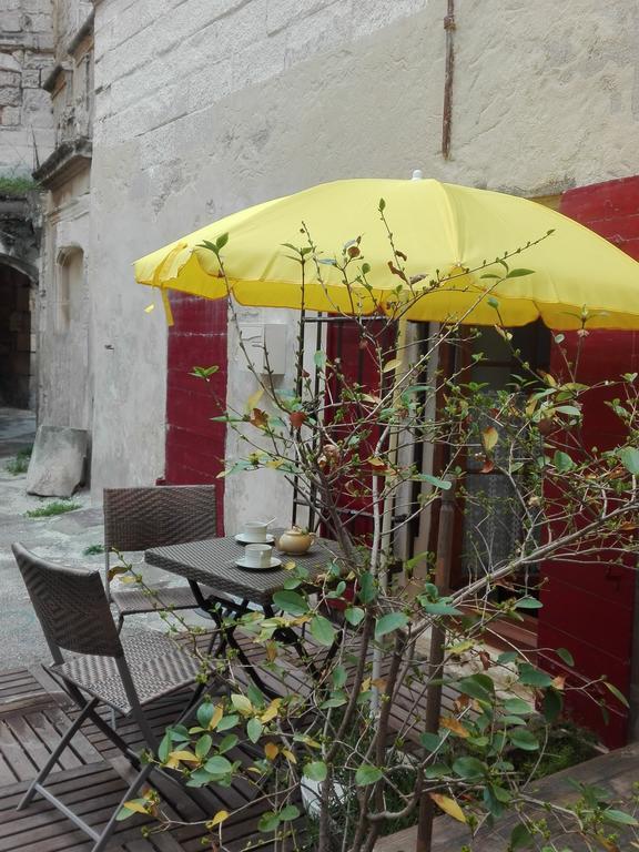 La Maison Des Hautures آرْلْ المظهر الخارجي الصورة